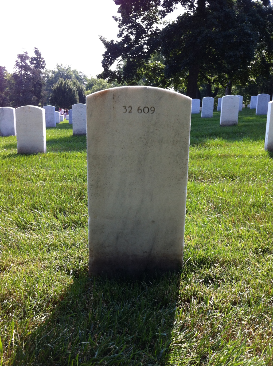 Back of headstone — Kenneth Arris