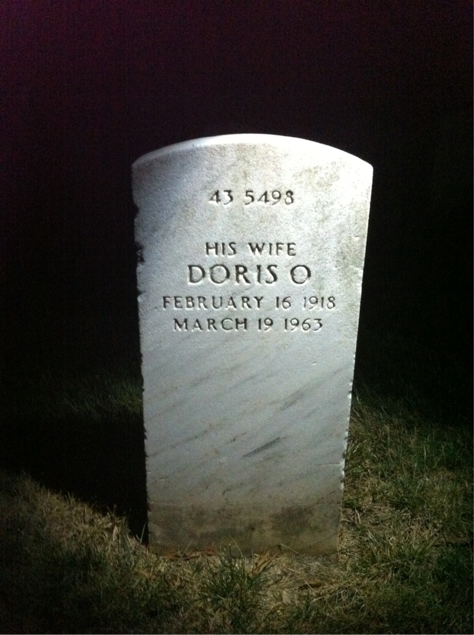 Back of headstone — Leslie J Lingan