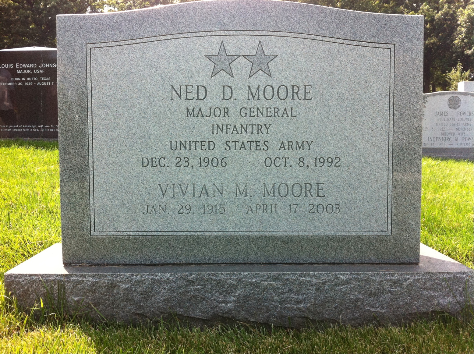 Vivian Moore