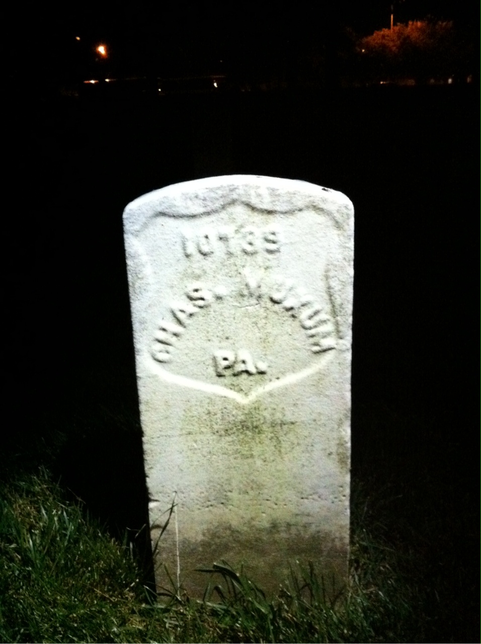 Charles Muxum