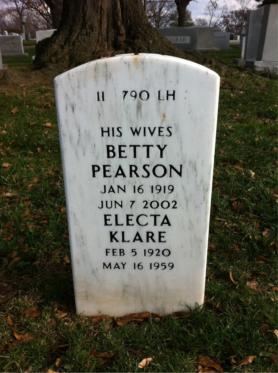 Back of headstone — Jack Hinman