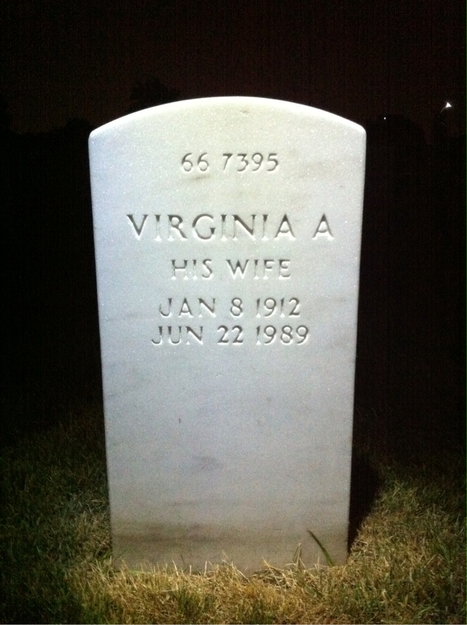 Back of headstone — Harold Moe