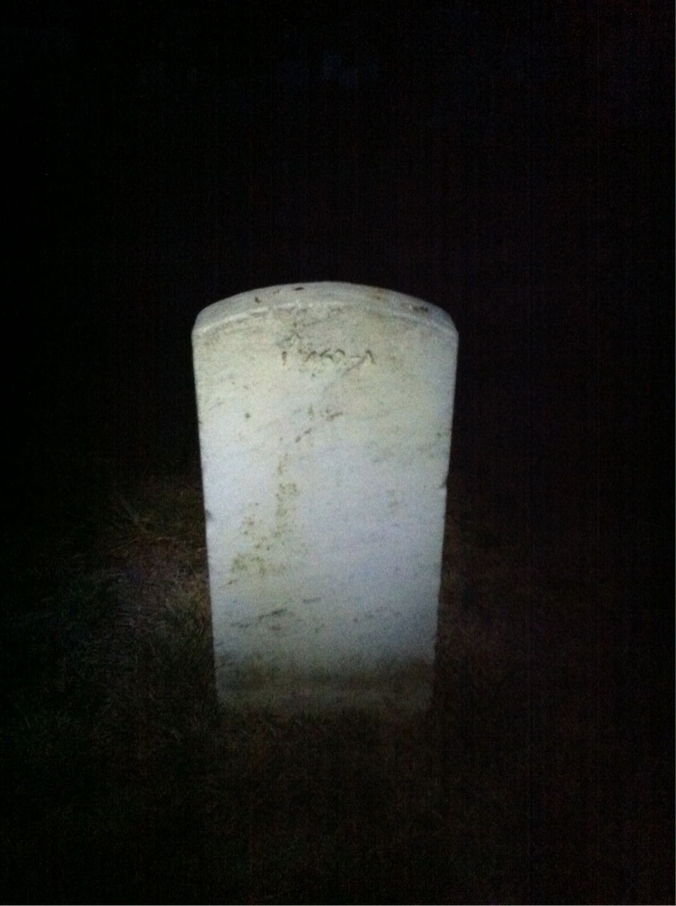 Back of headstone — Goggin Moore