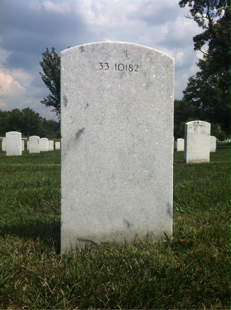Back of headstone — Pauline Minnicks