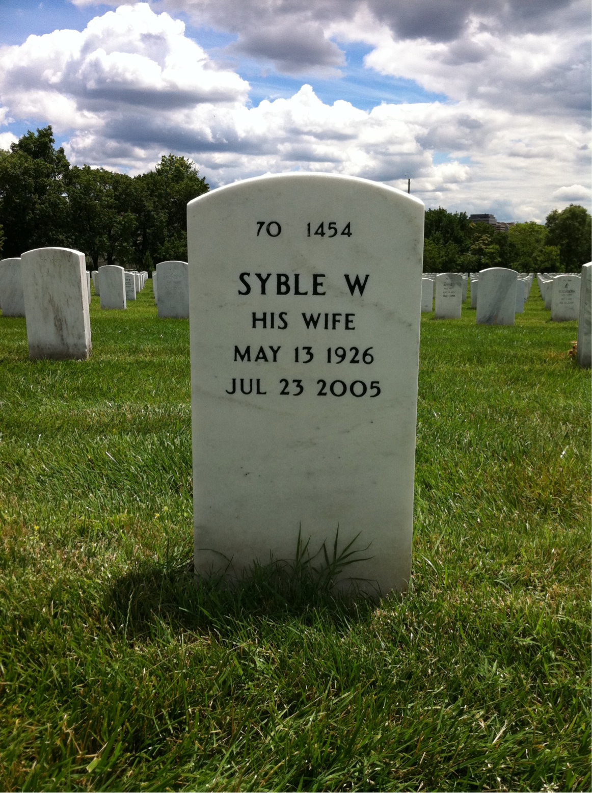 Back of headstone — Harry Mickey