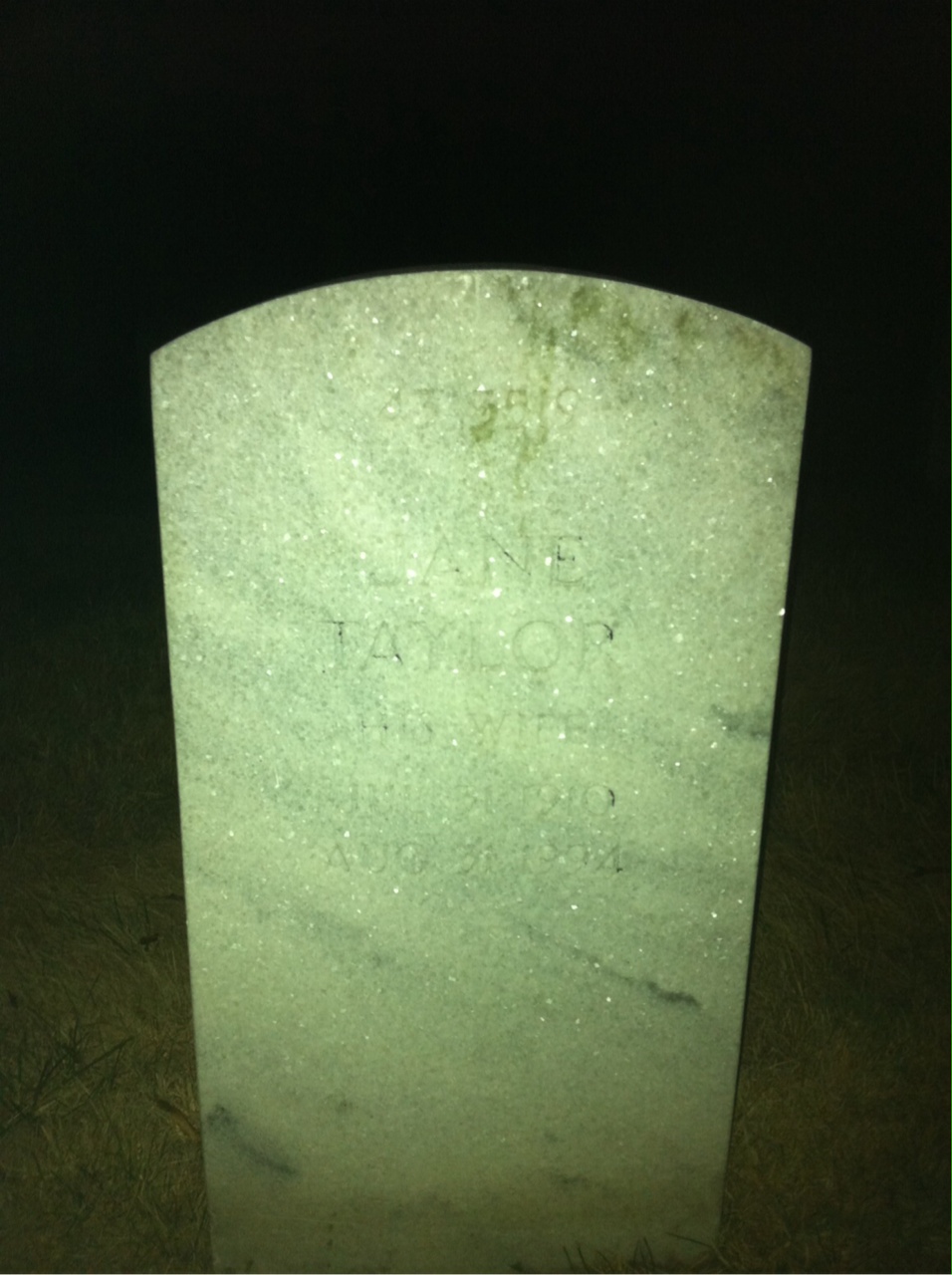 Back of headstone — Robert L Paine