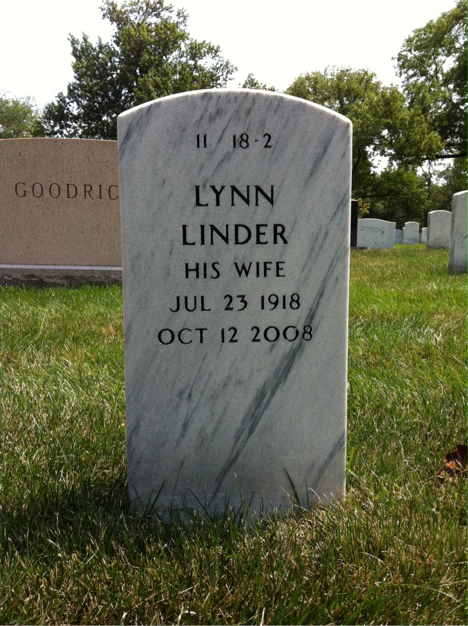 Back of headstone — Erle Julian