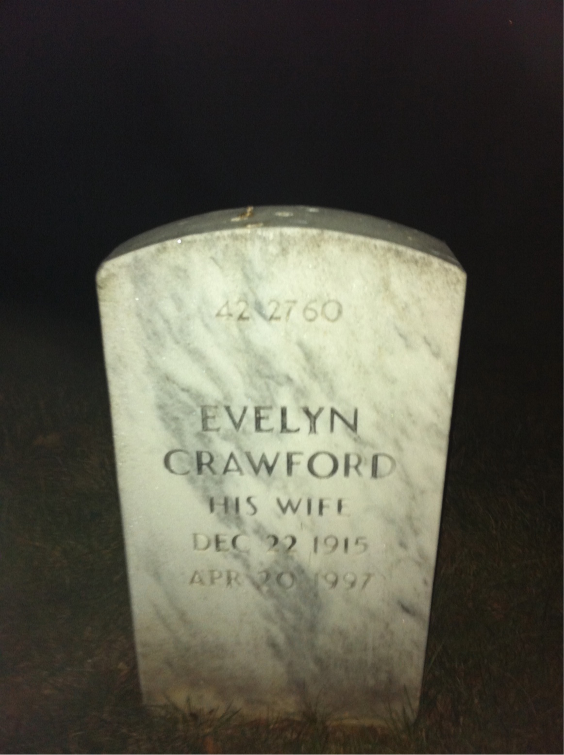 Back of headstone — Evelyn Backer