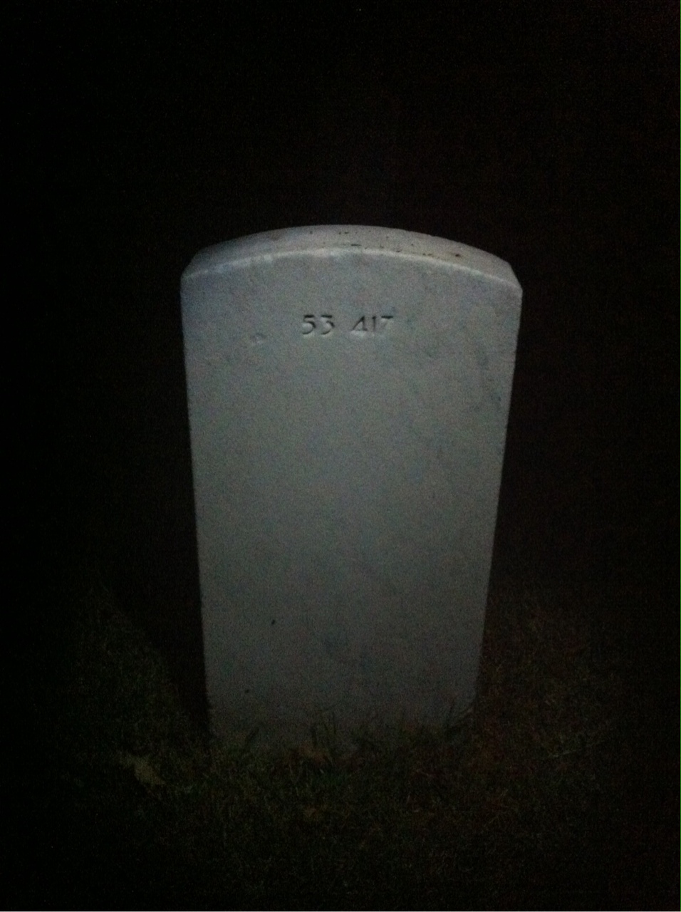 Back of headstone — Ramon Applegate