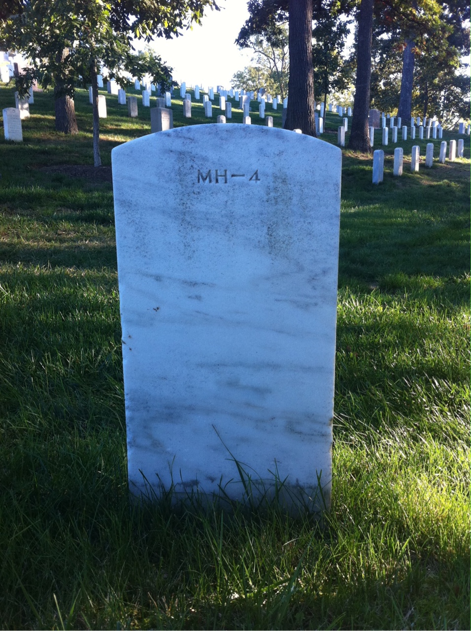 Headstone of Douglas Glenn Burd