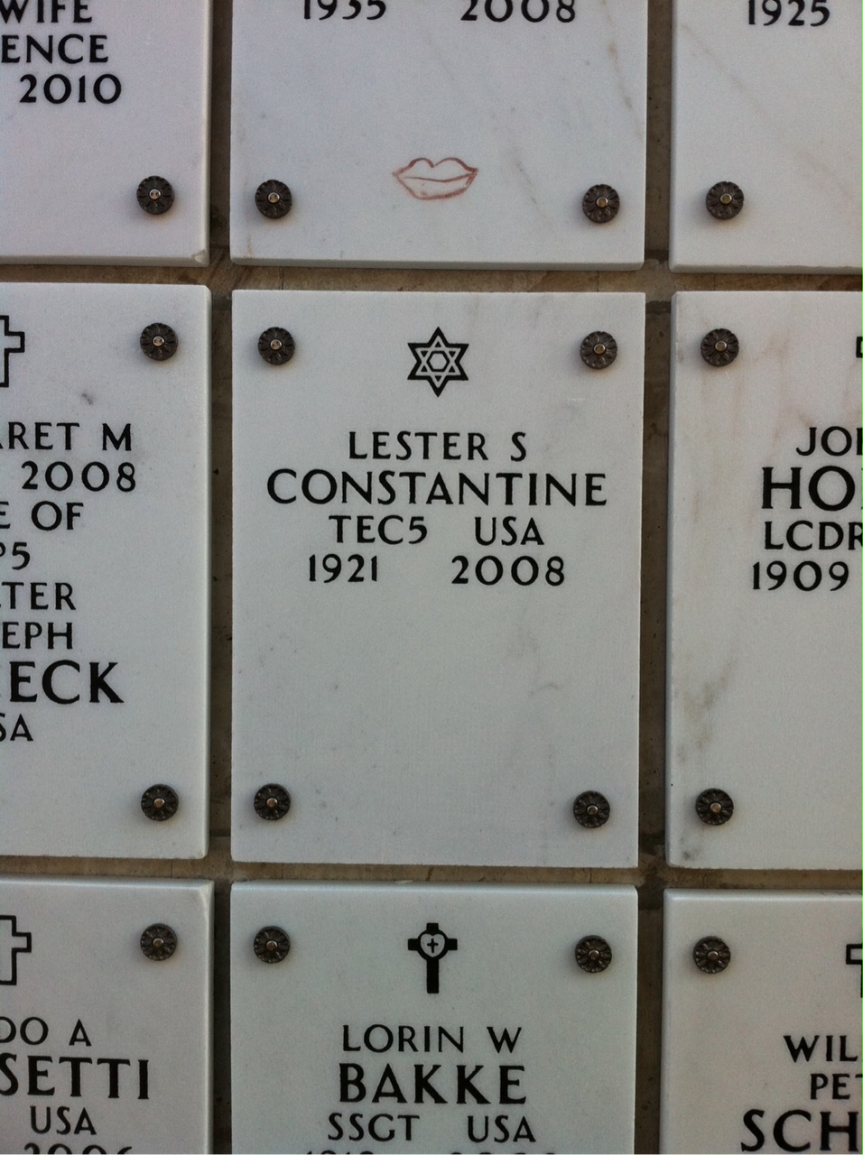 Lester Constantine