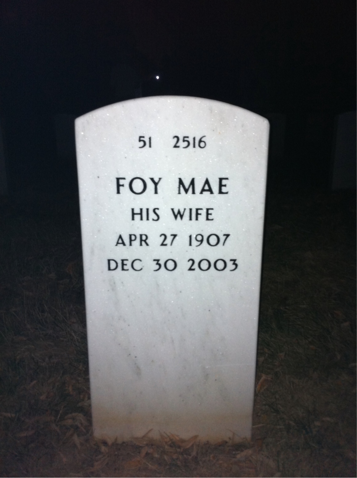 Back of headstone — Lonie Woods