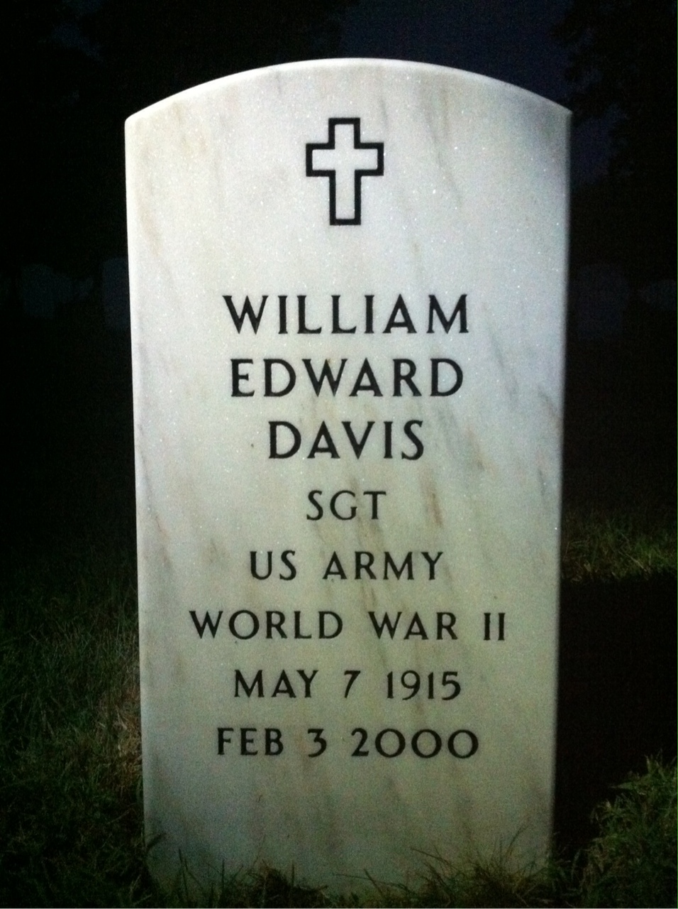 William W Davis