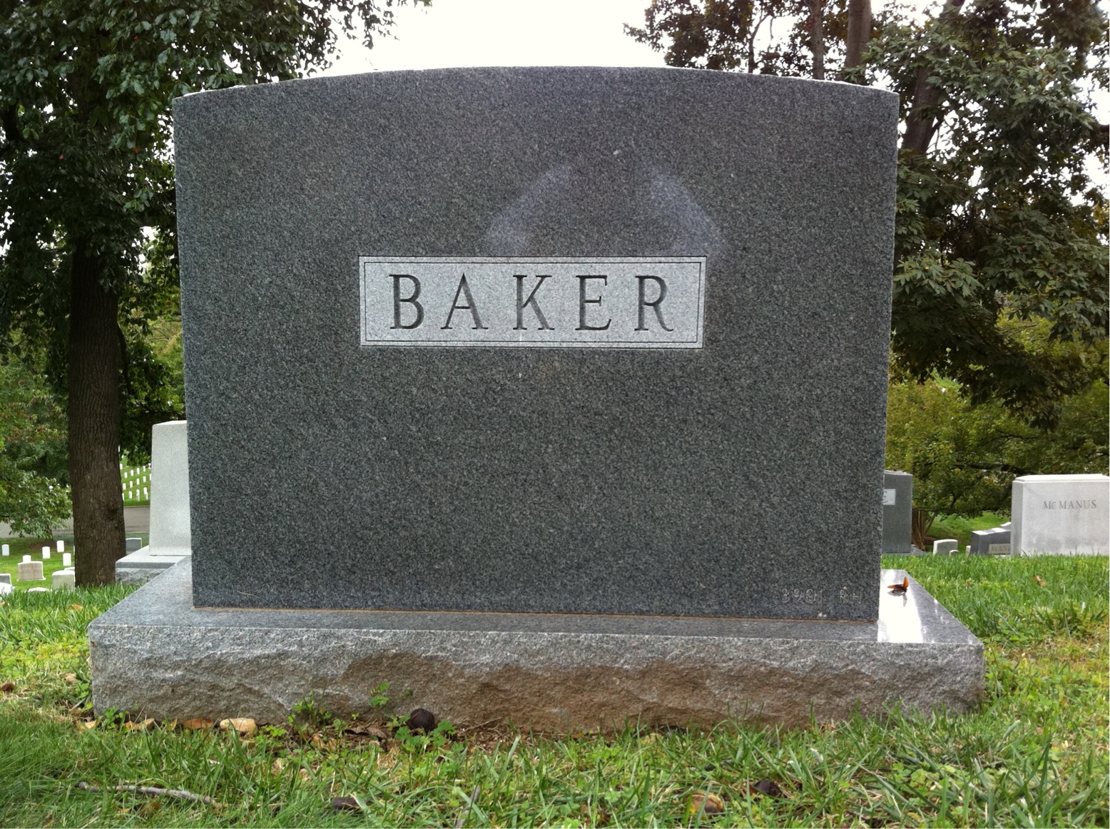 Back of headstone — Clovis Baker