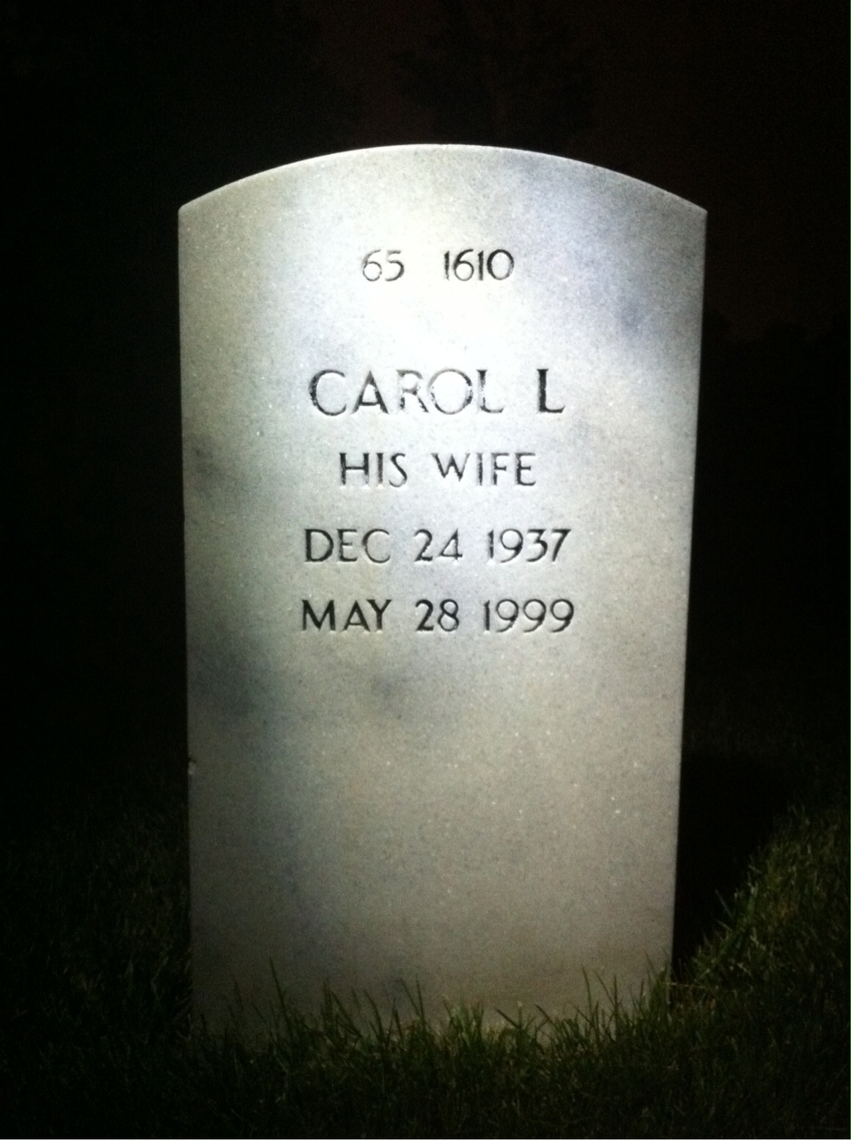 Back of headstone — Carol Mundon
