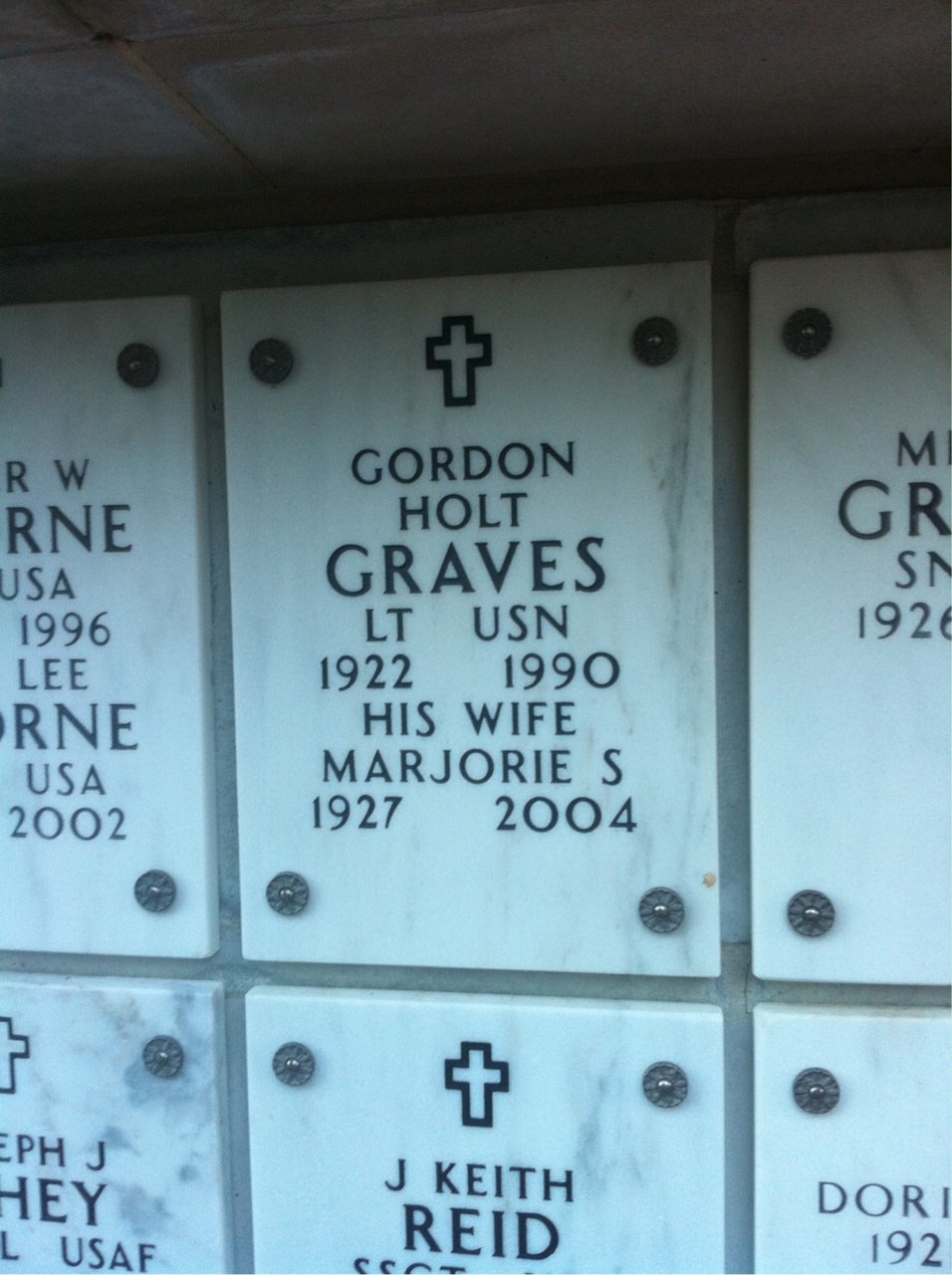 Gordon Graves