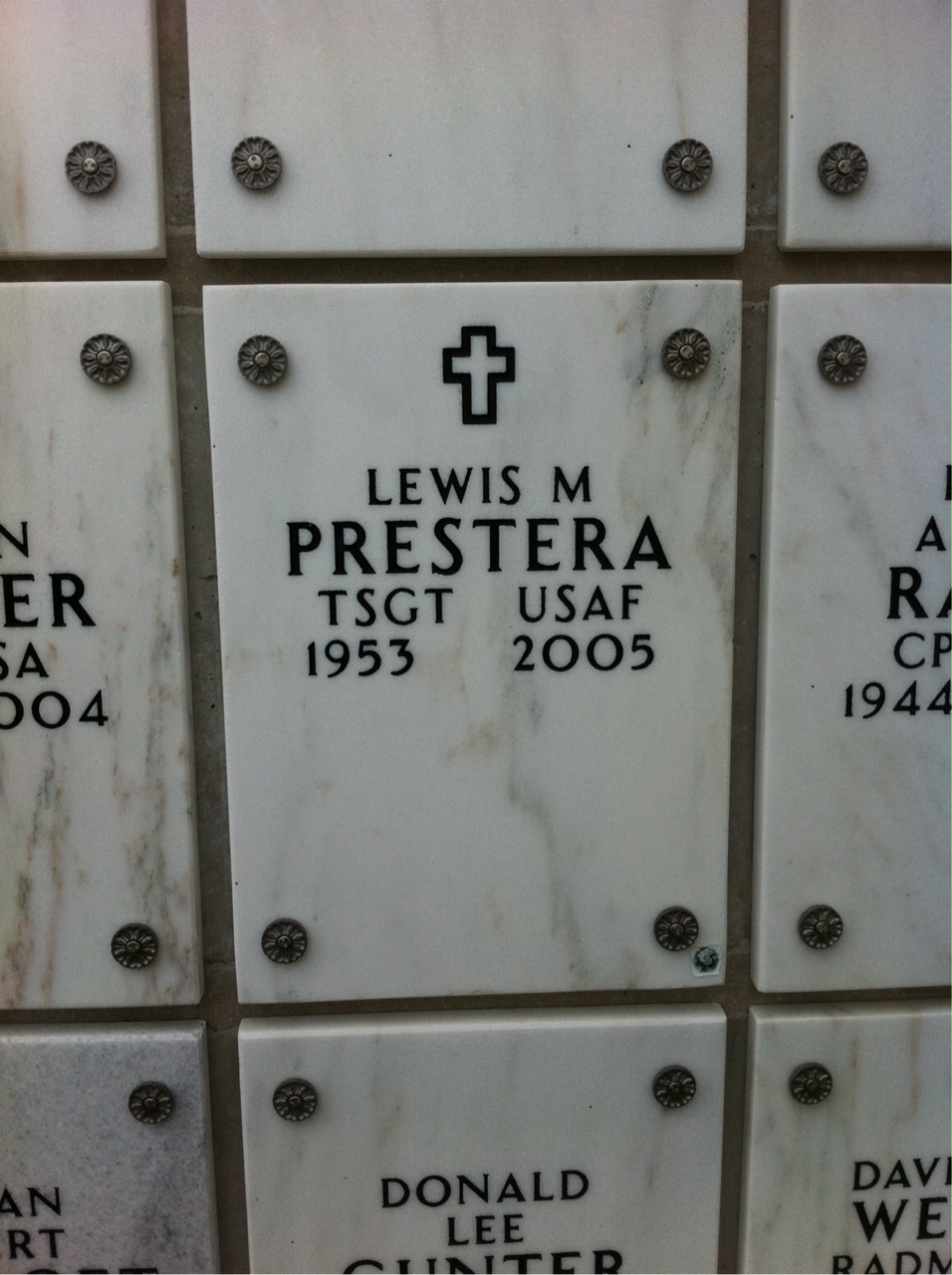 Lewis Prestera