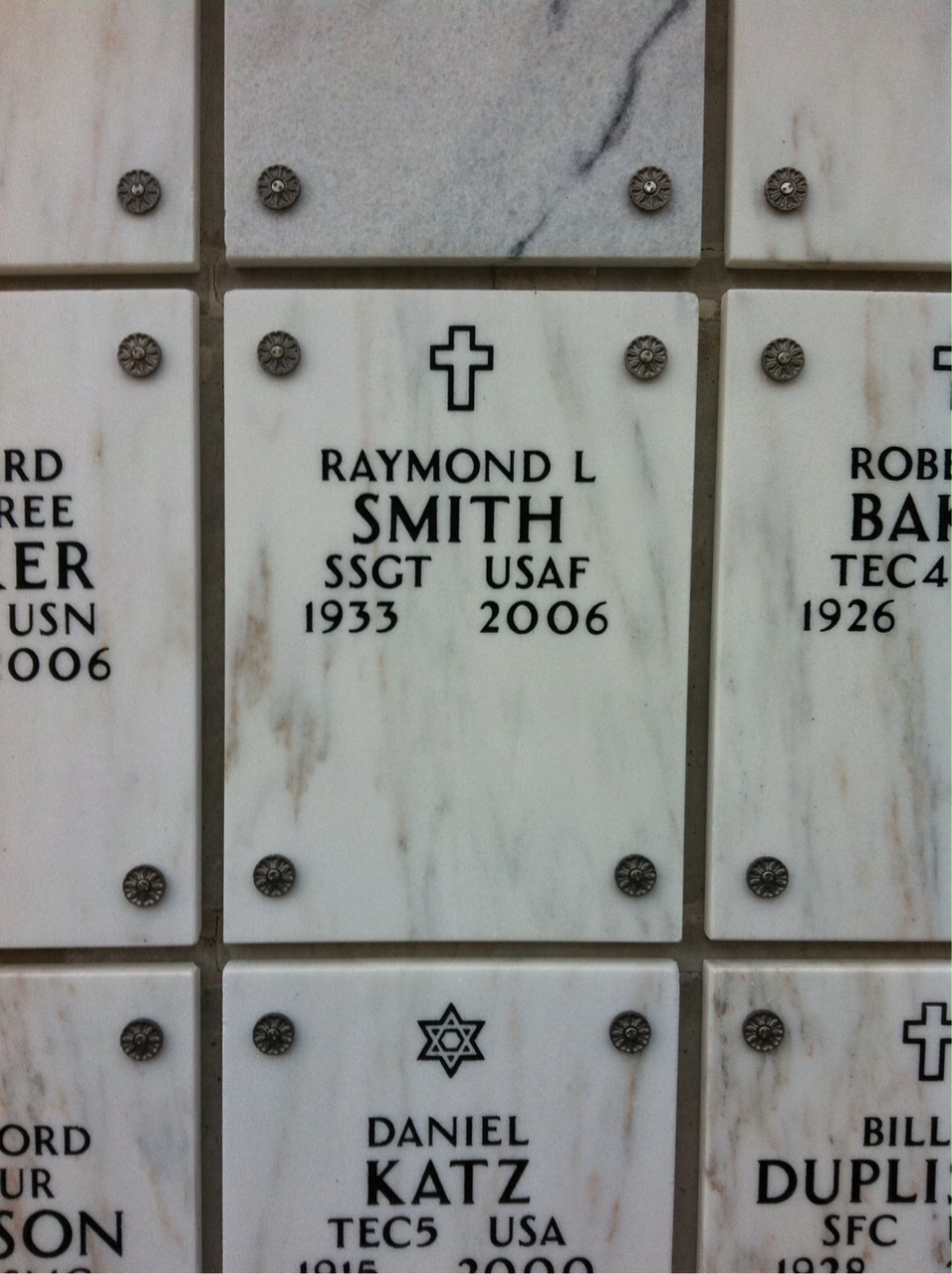 Raymond Smith