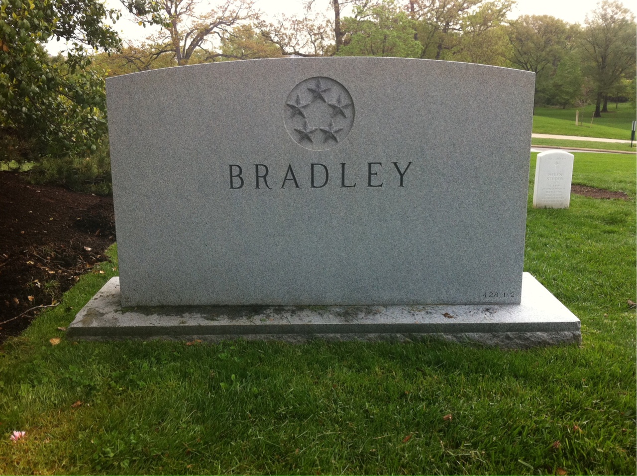 Back of headstone — Omar Bradley