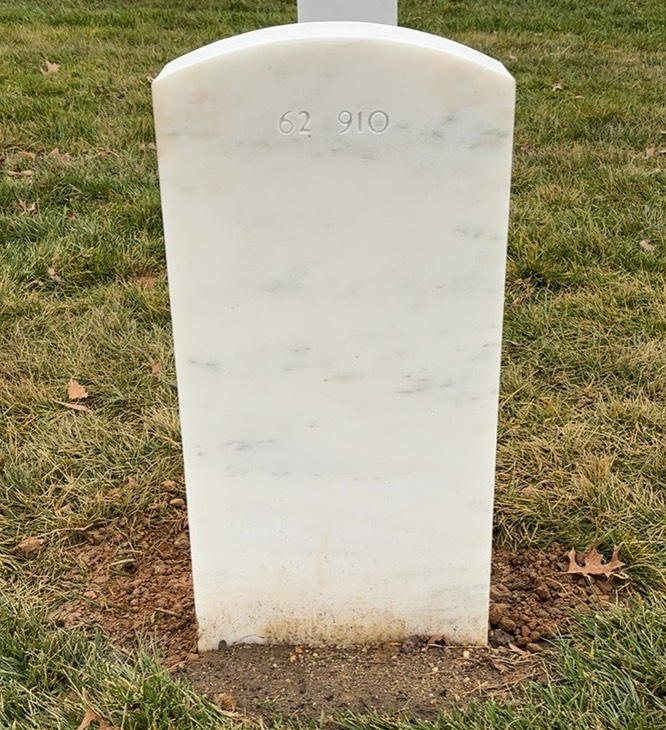 Back of headstone — Ben Aceron
