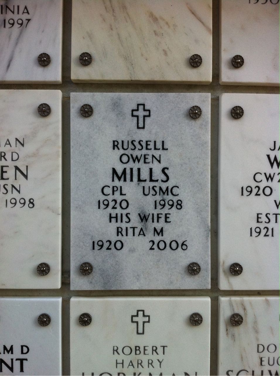 Russell Mills