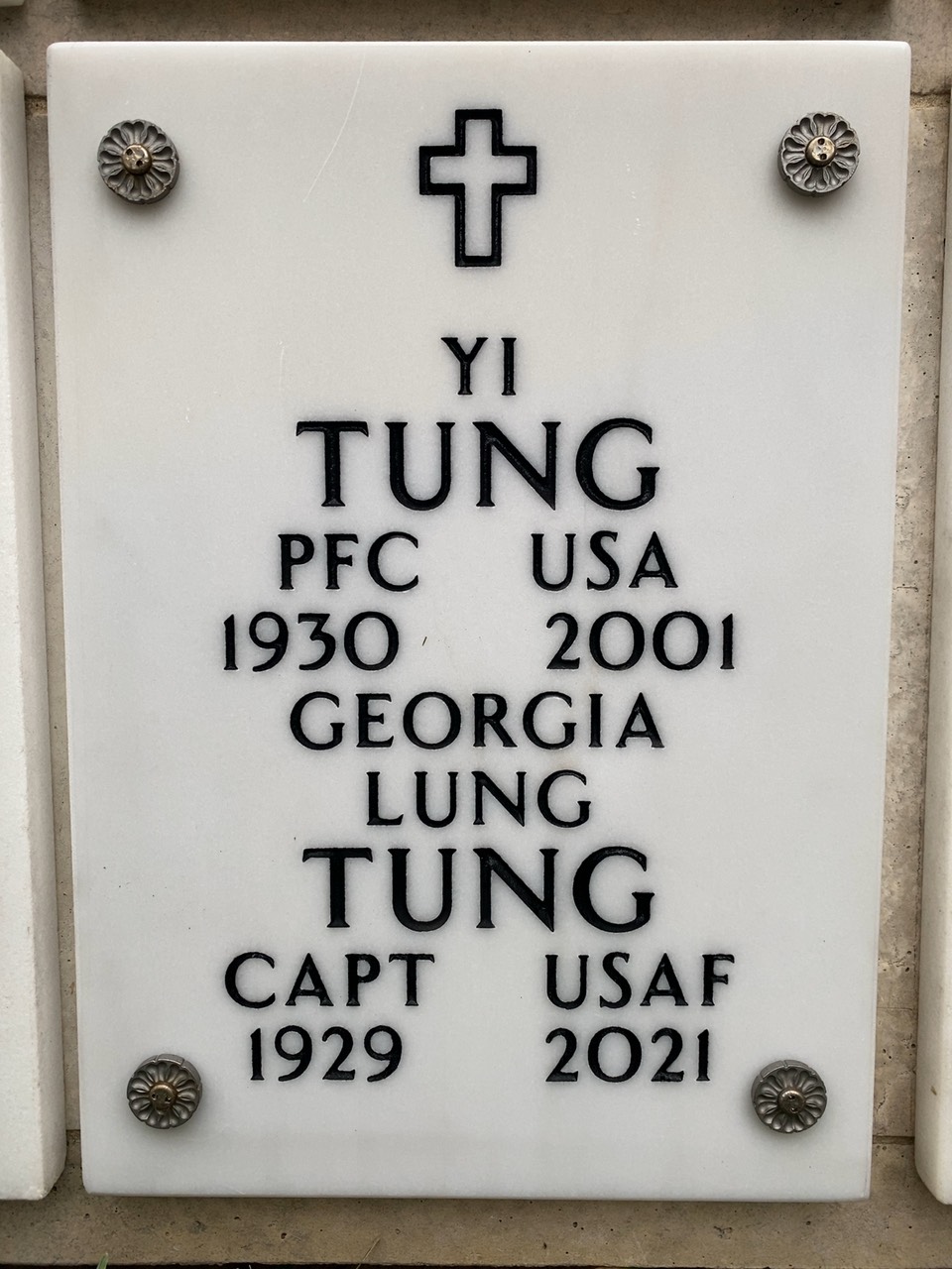 Yi Tung