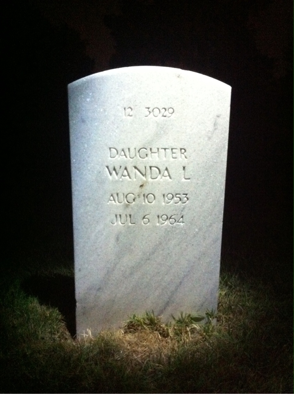 Back of headstone — Willie Thomas Hayes