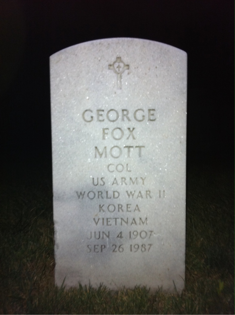 Dorothy Mott