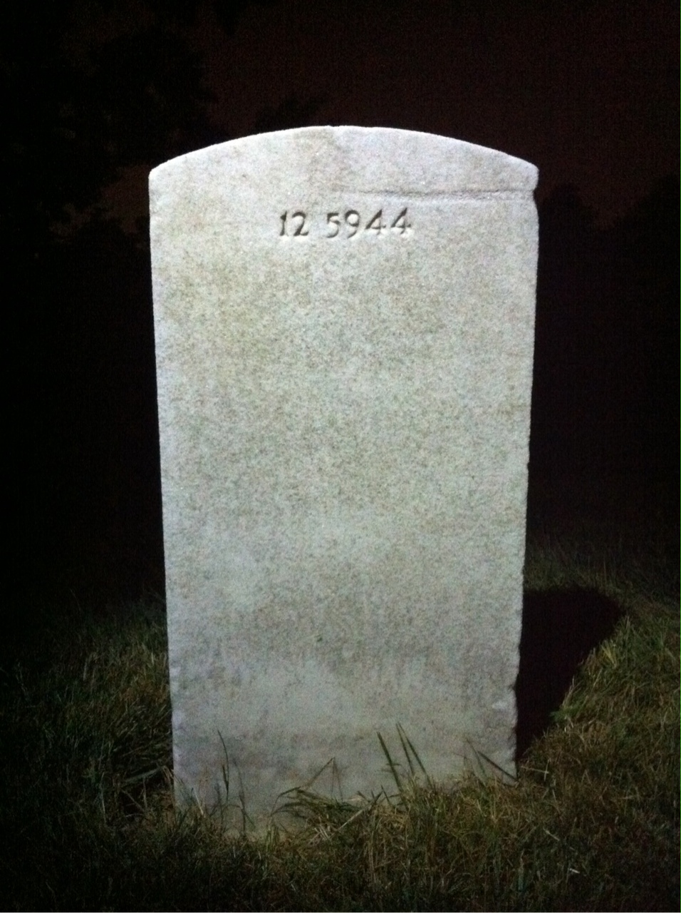 Back of headstone — Vannie Minnick