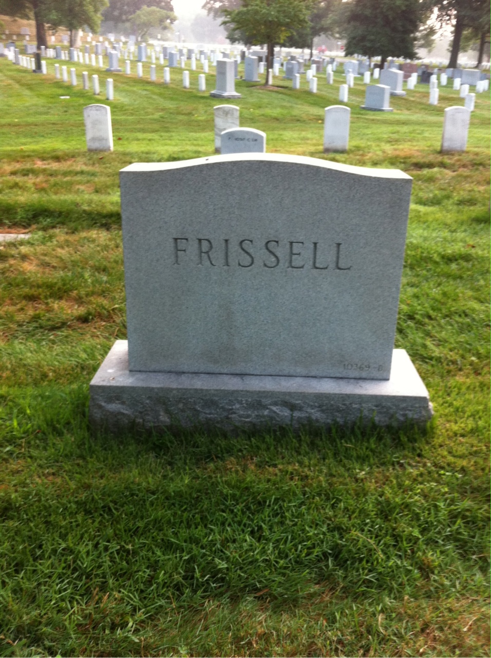 Back of headstone — Sydney Frissell