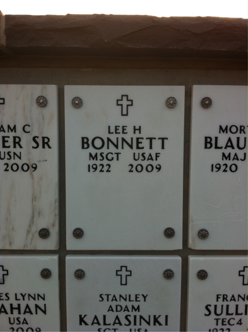Lee Bonnett