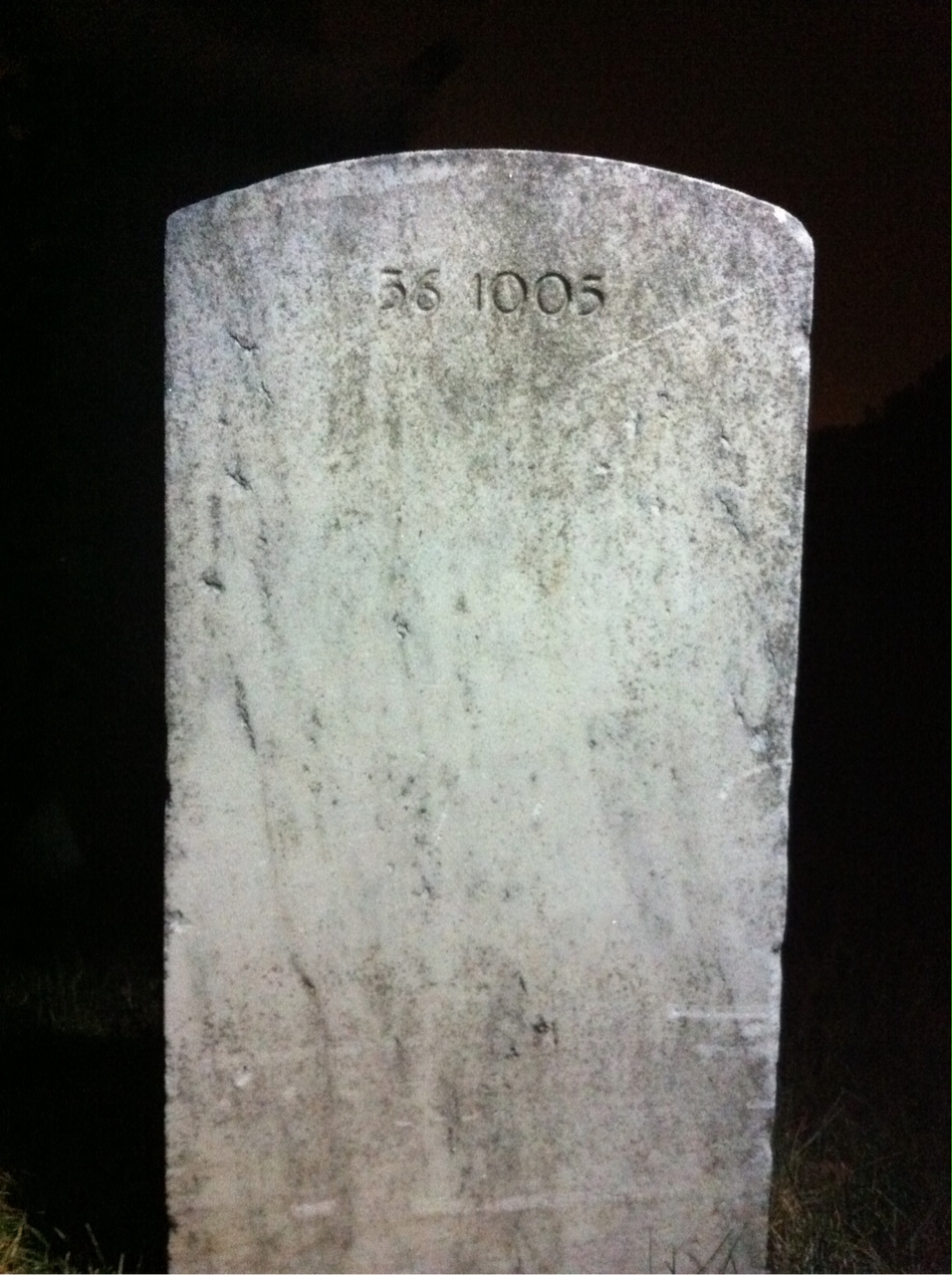 Back of headstone — Lilli Moen