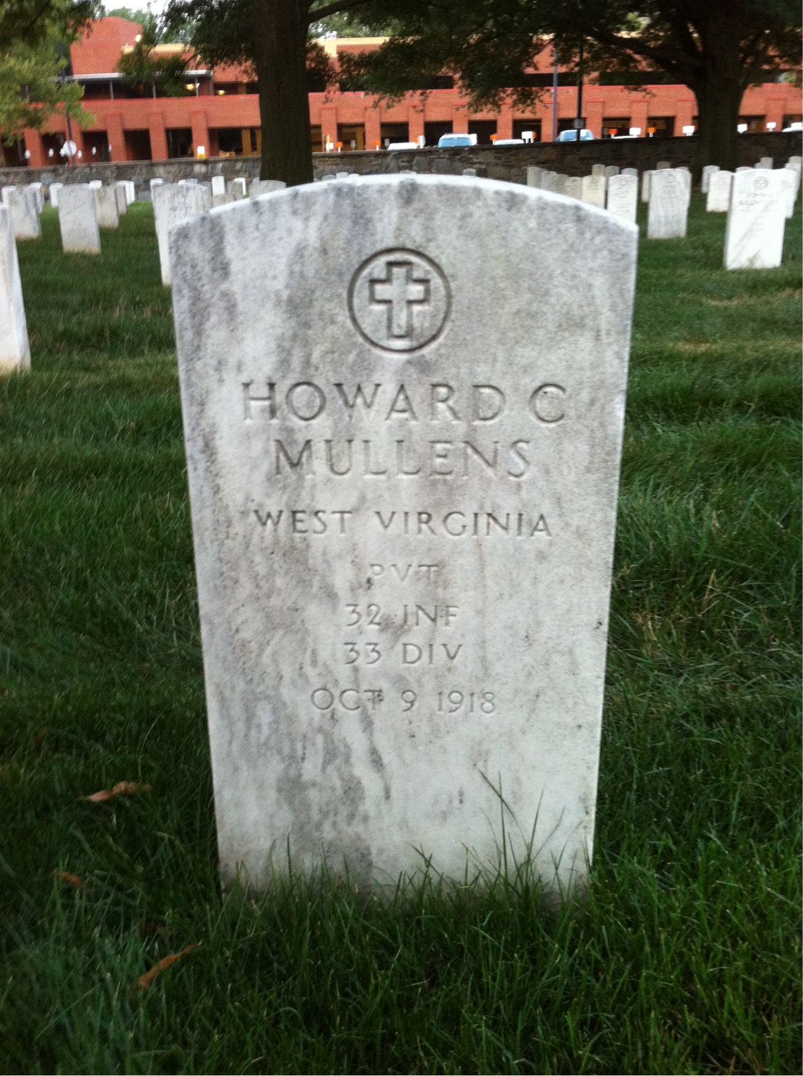 Howard Mullens