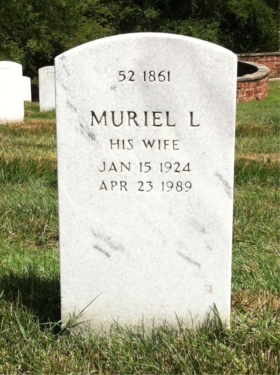 Back of headstone — Muriel Moy