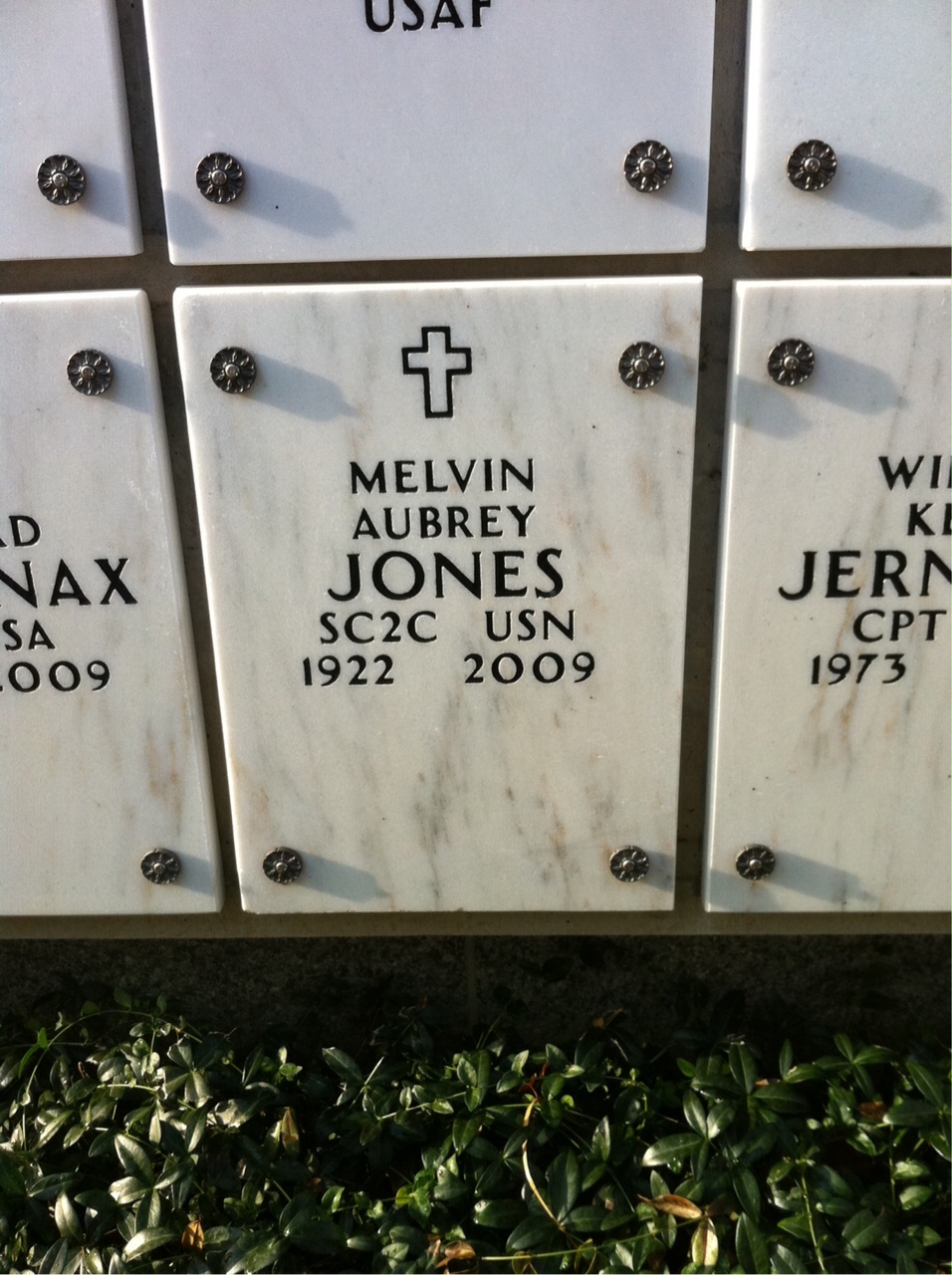 Melvin Jones