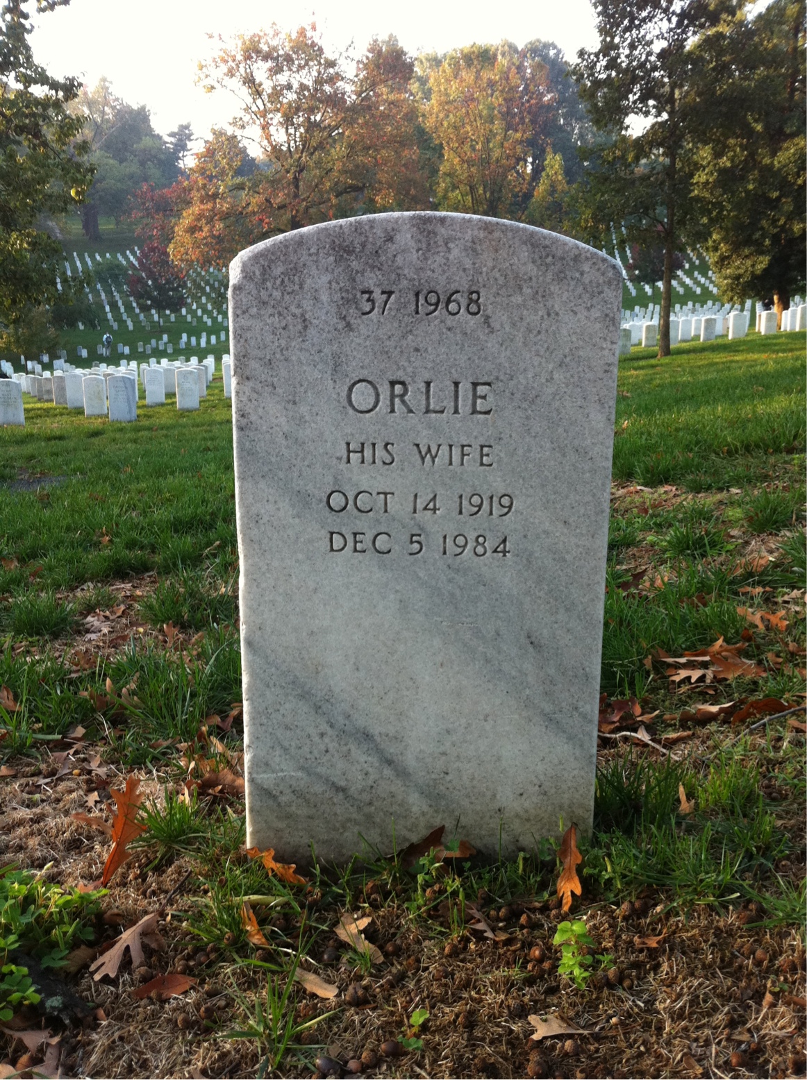 Back of headstone — Orlie Menasco