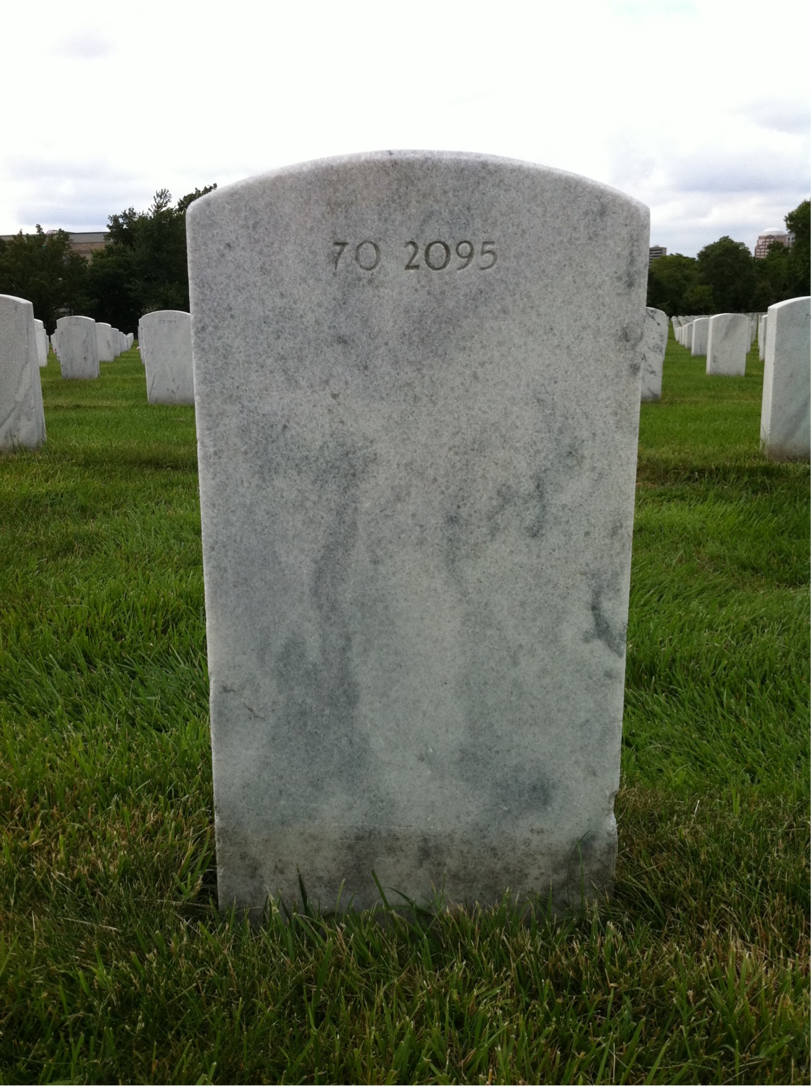 Back of headstone — Lester Bain