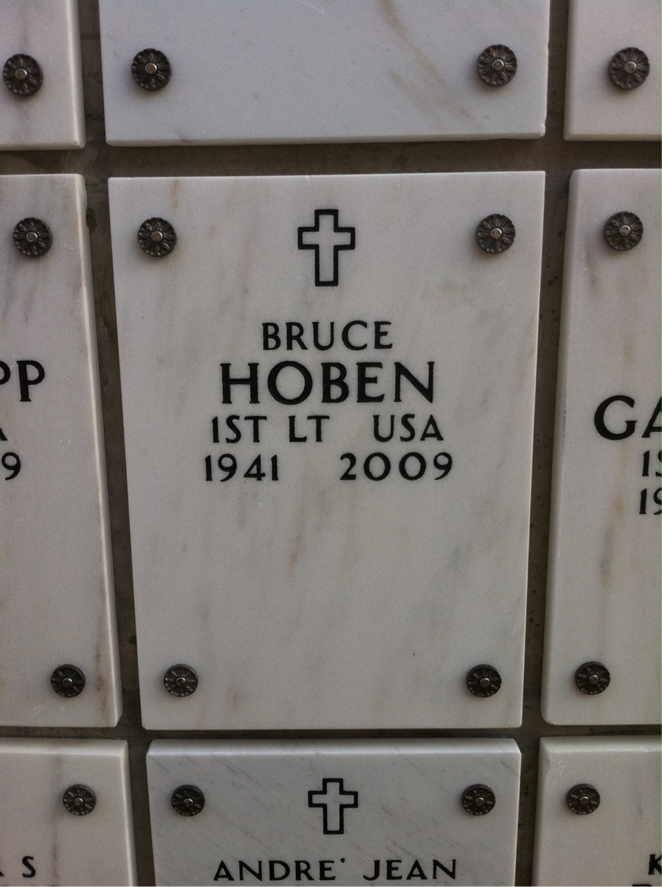Bruce Hoben