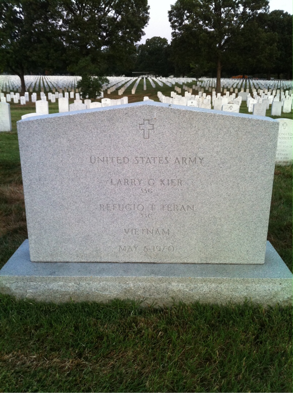 Headstone shared by 2 interments, including Larry Gene Kier