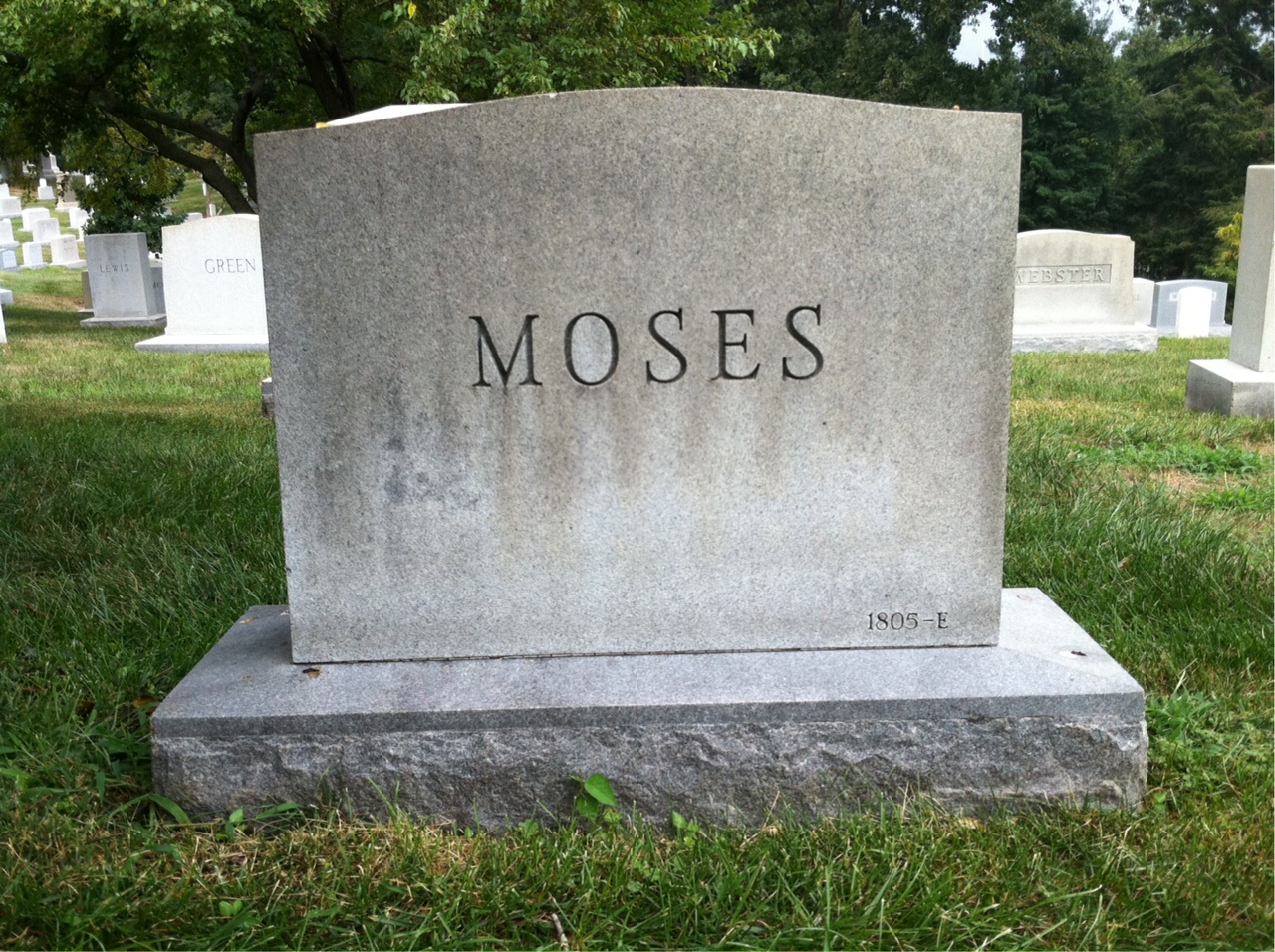 Back of headstone — Vivian Moses