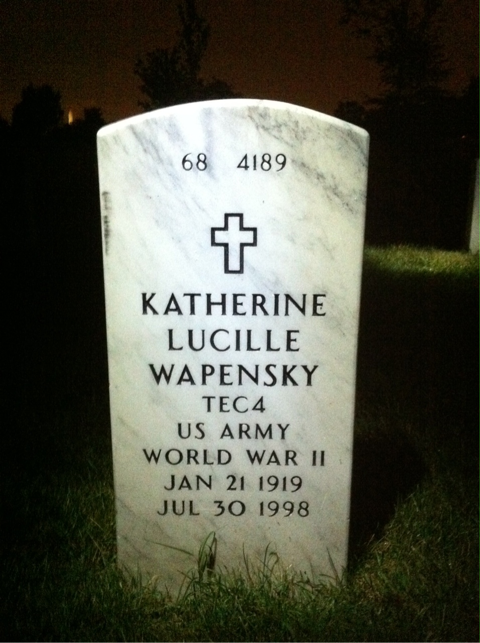 Back of headstone — Vladimir Wapensky