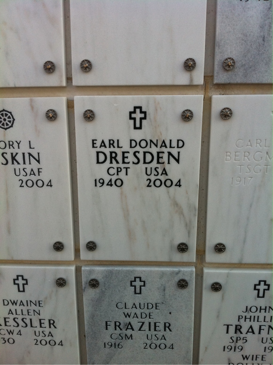 Earl Dresden