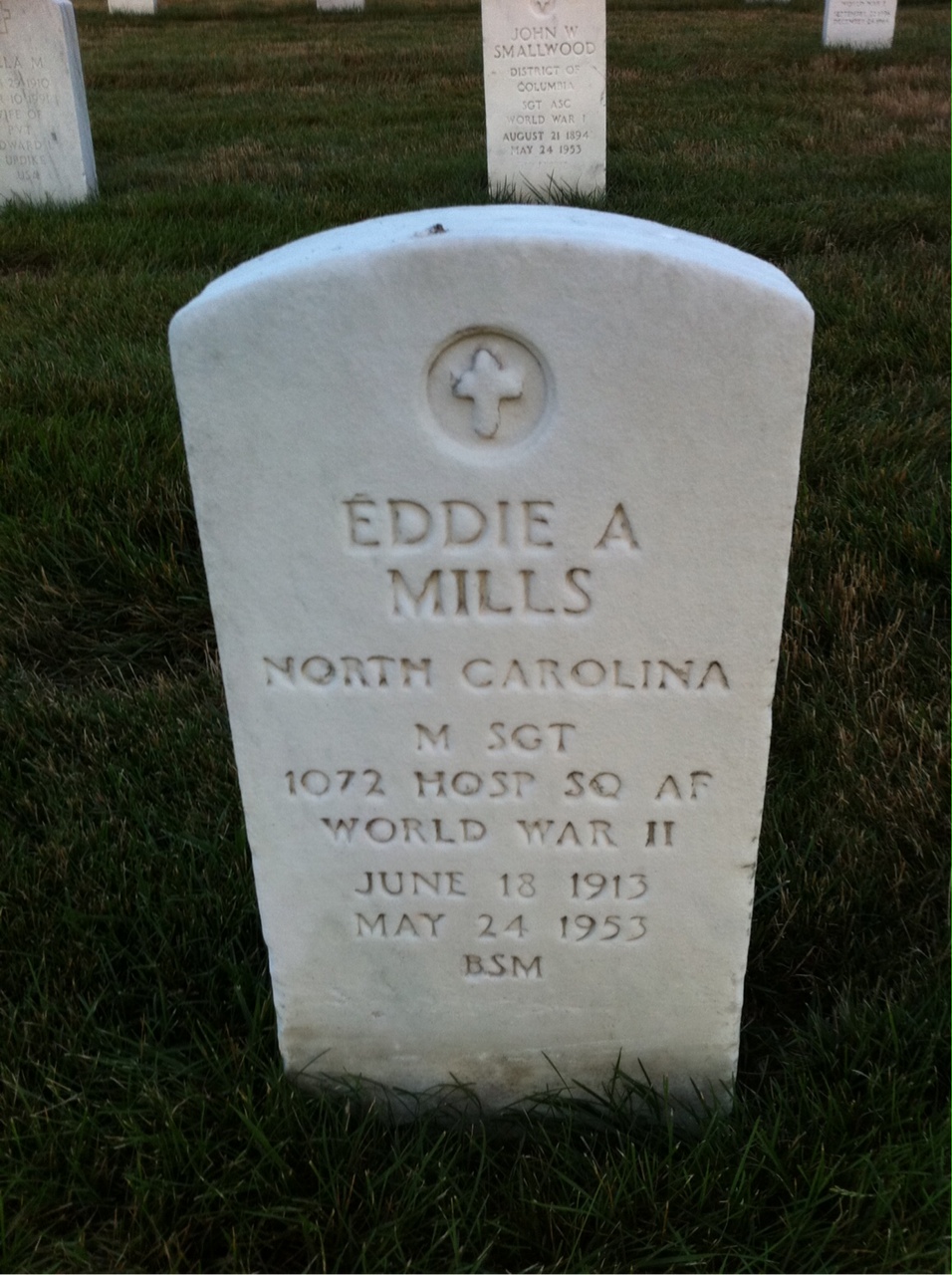 Eddie Mills