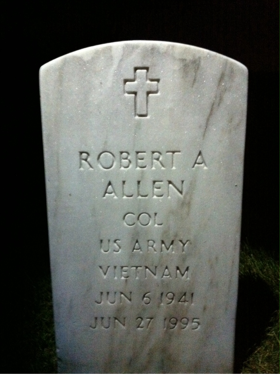 Robert Allen