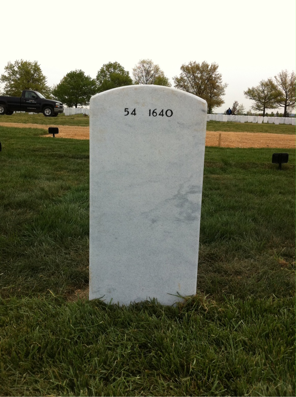 Back of headstone — Norris Ray Courts