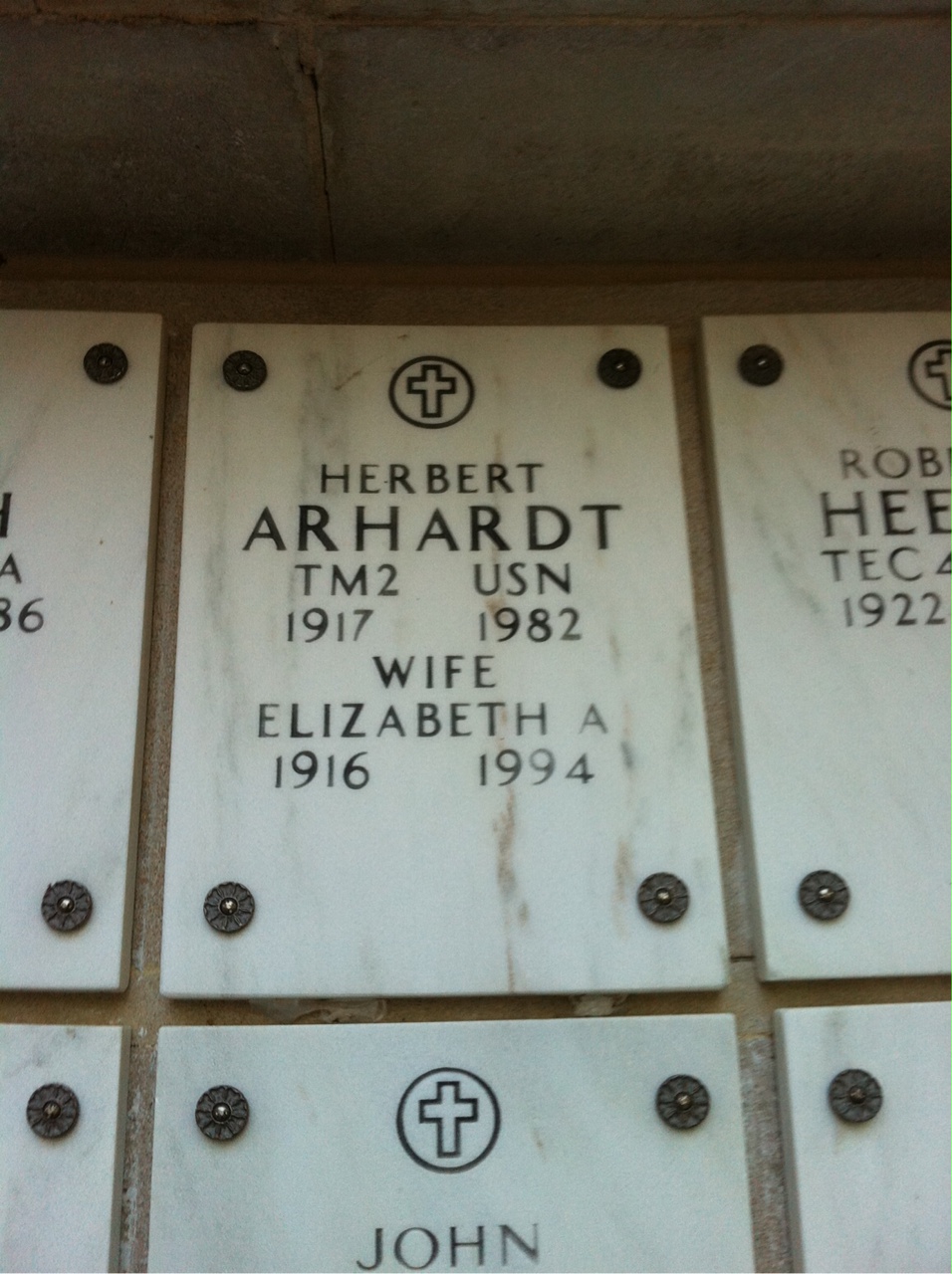 Elizabeth Arhardt