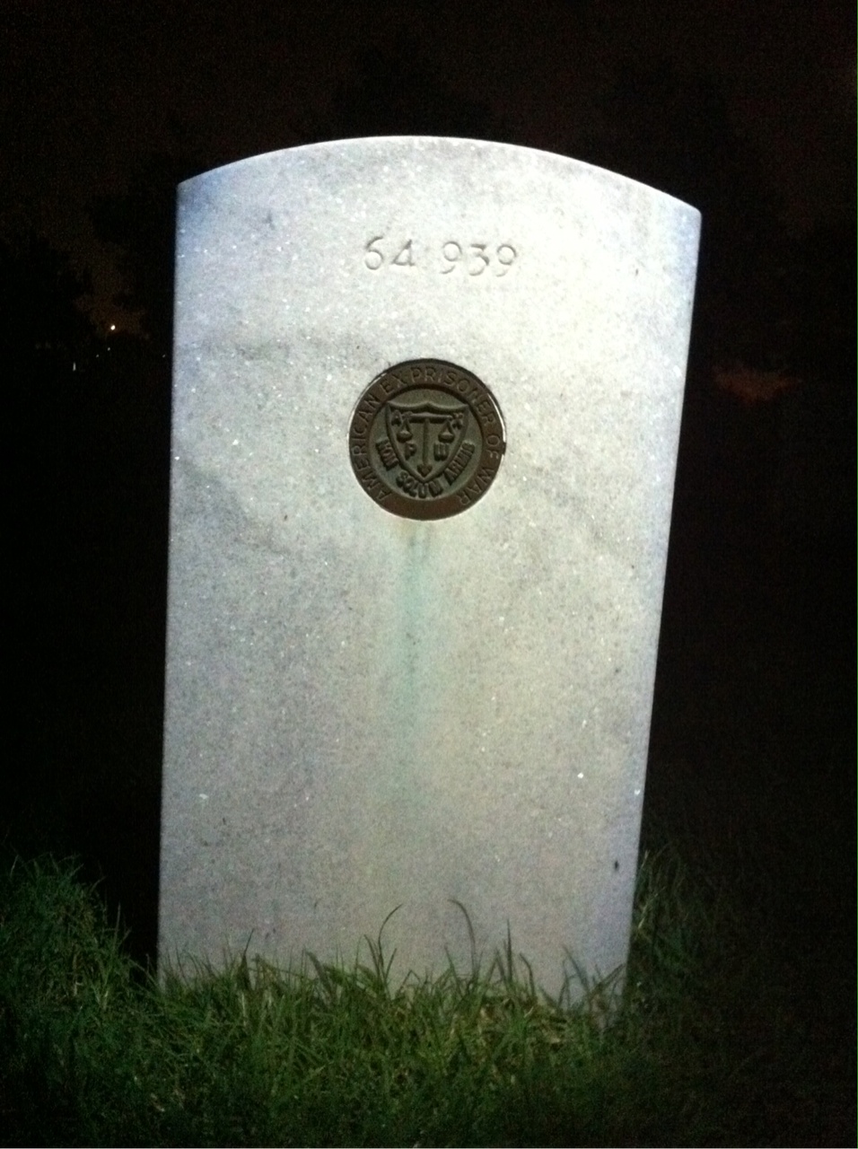 Back of headstone — Elvin Anderson
