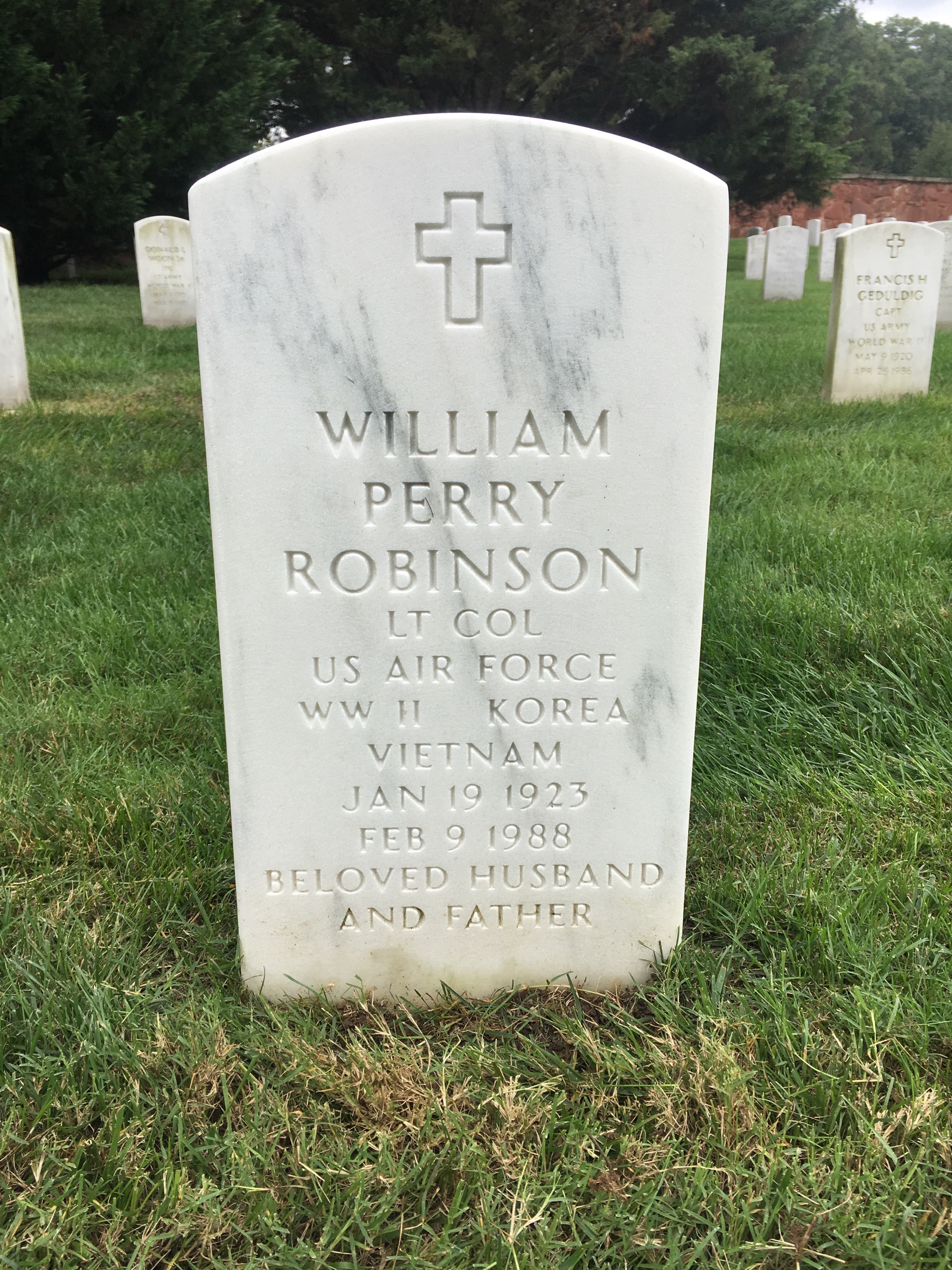 William P Robinson