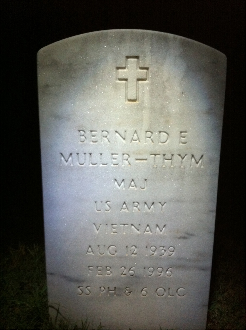 Bernard Muller-Thym