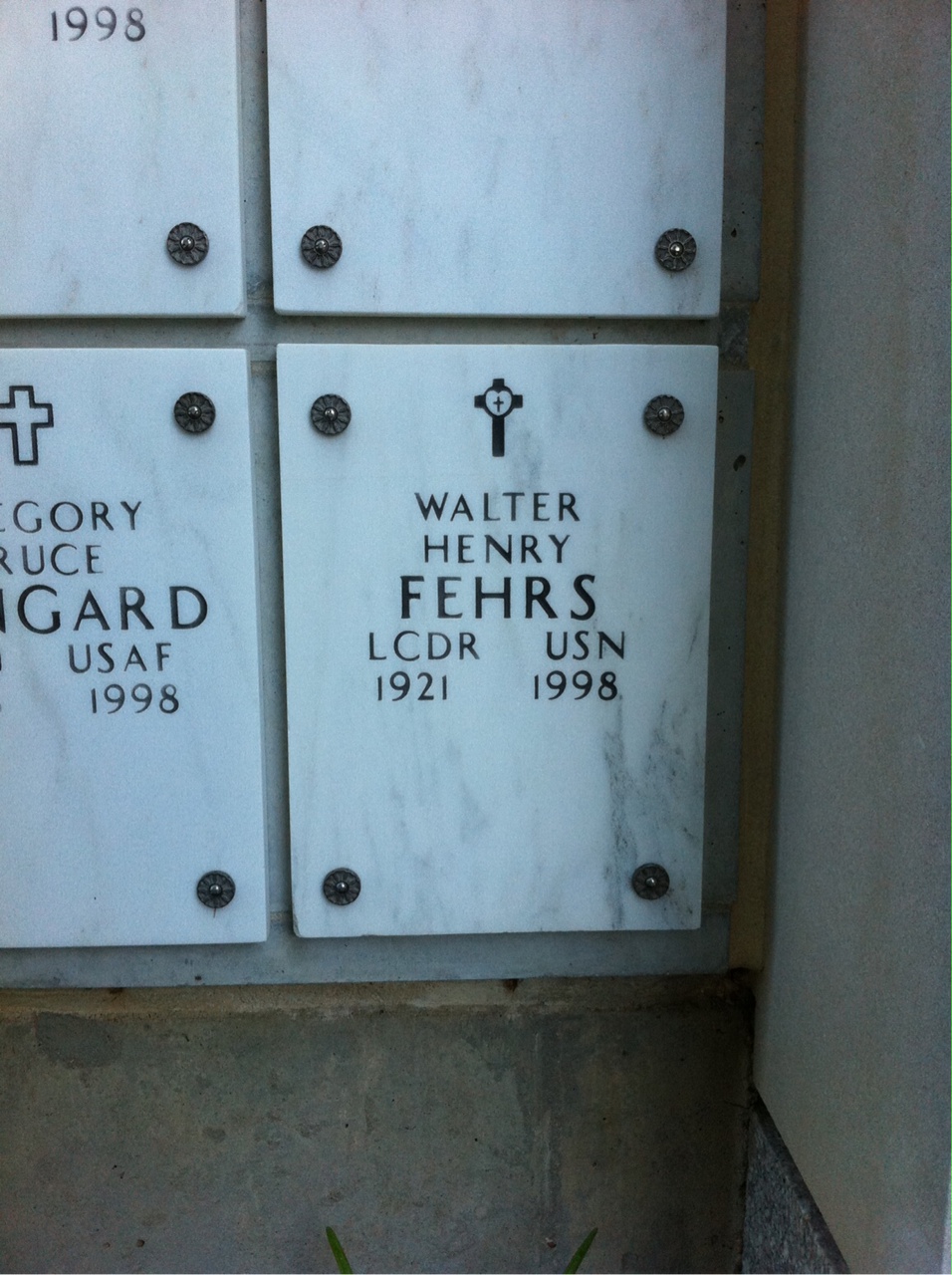 Walter H Fehrs